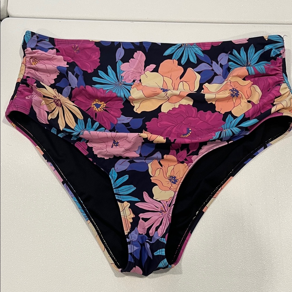 Cupshe Floral High-Waisted Bikini - Dark Navy and Multicolor